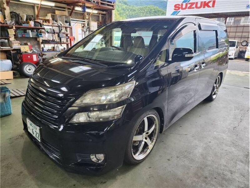 TOYOTA VELLFIRE