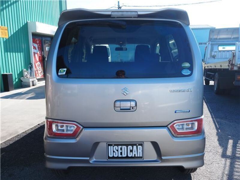WAGON R