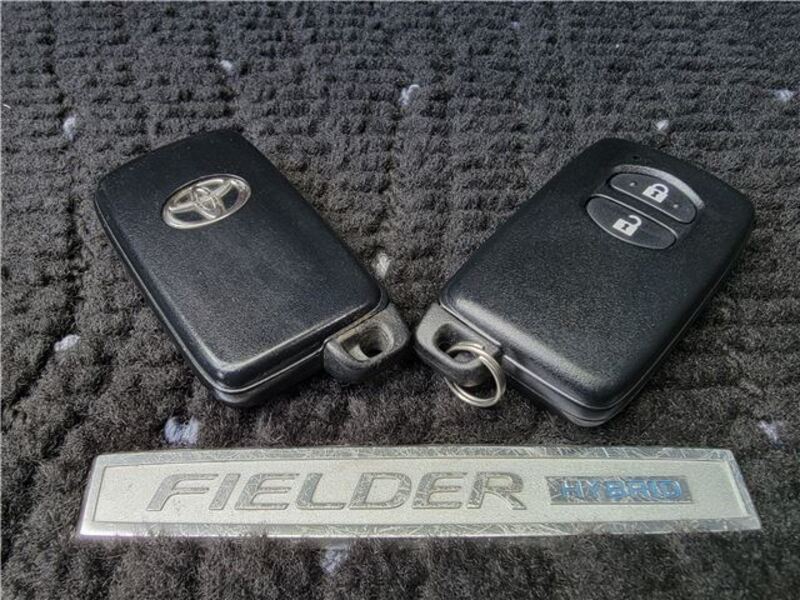 COROLLA FIELDER