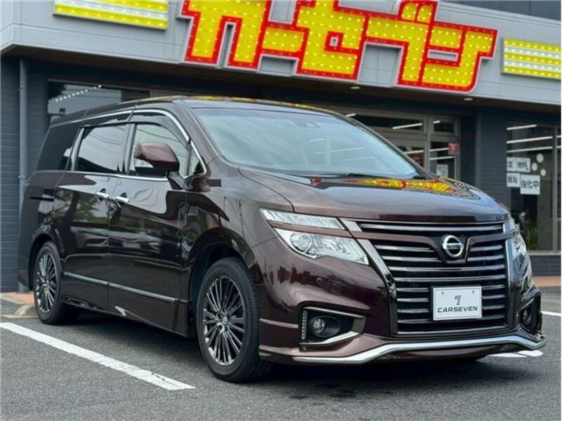NISSAN ELGRAND