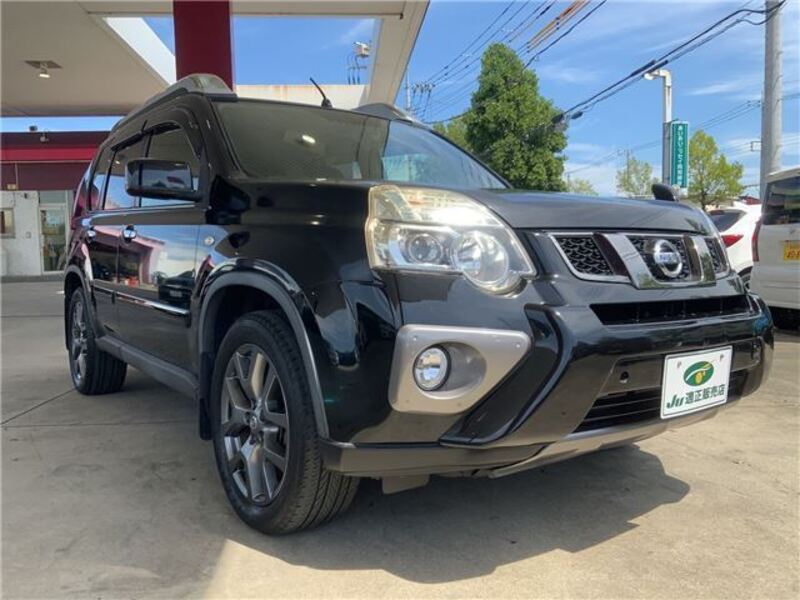 X-TRAIL