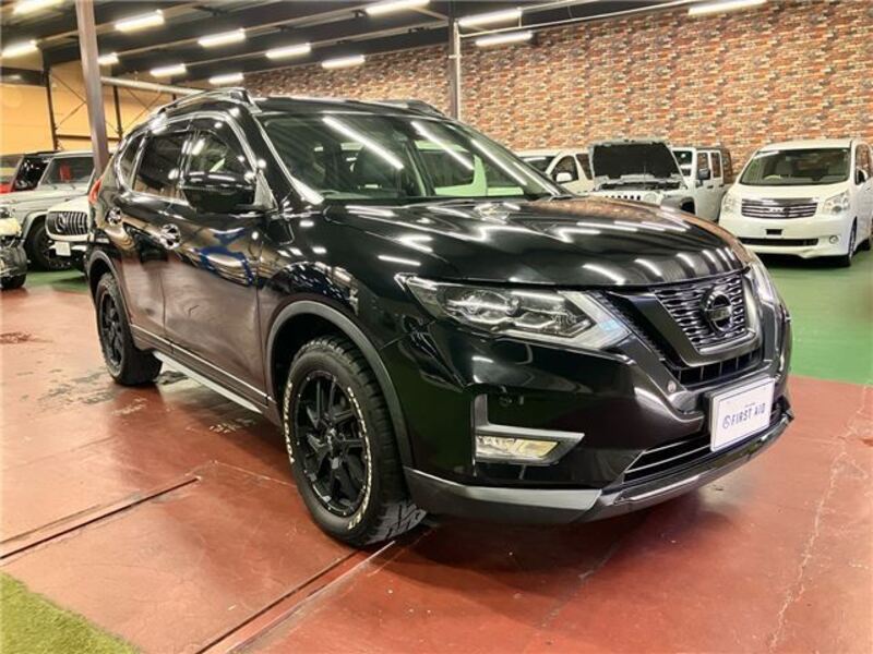 X-TRAIL