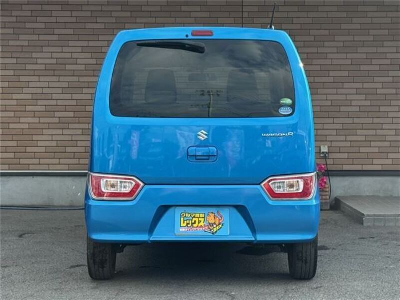 WAGON R