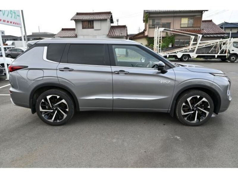 OUTLANDER PHEV