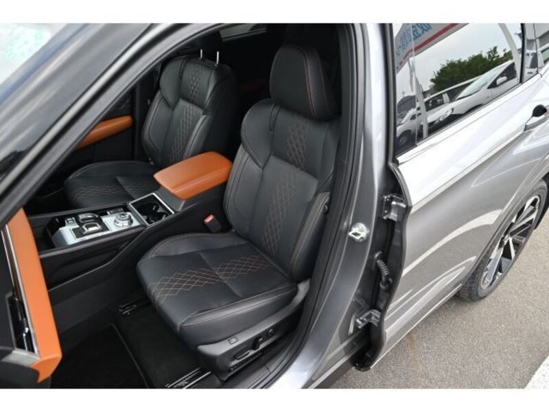 OUTLANDER PHEV