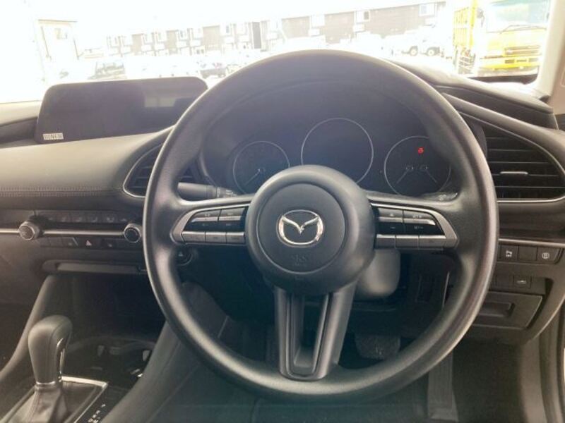 MAZDA3