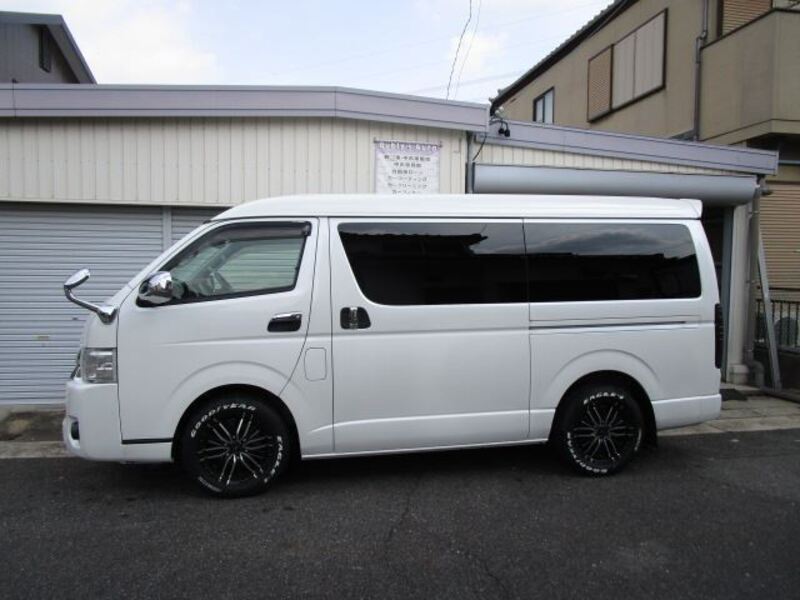 HIACE