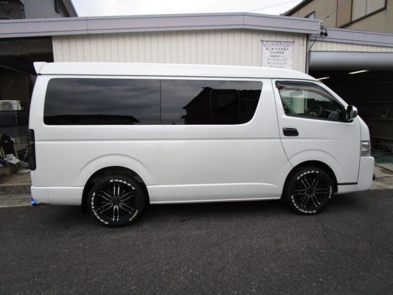 HIACE