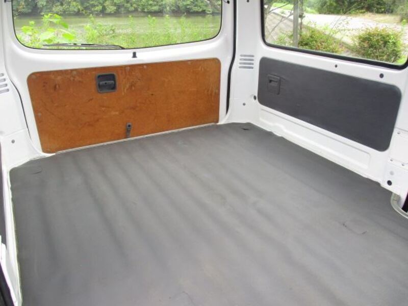 BONGO VAN