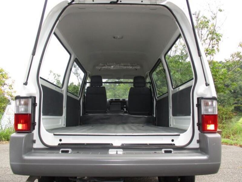 BONGO VAN