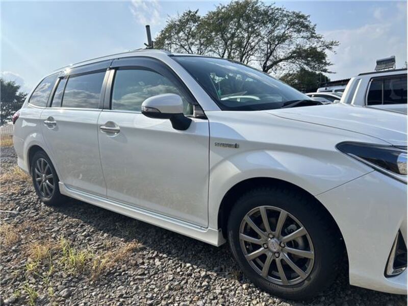 COROLLA FIELDER