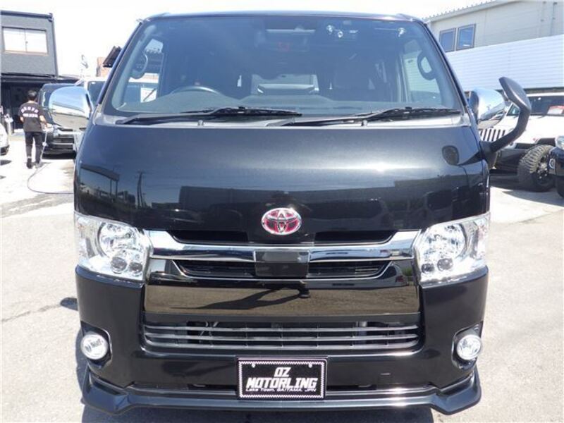 HIACE