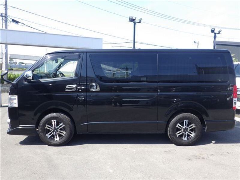 HIACE