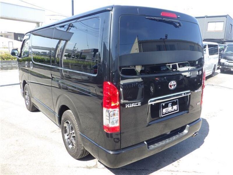HIACE