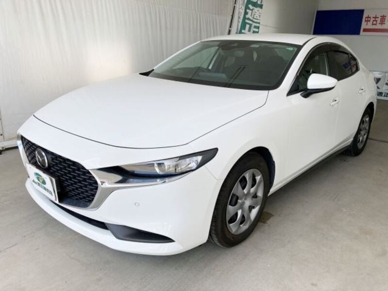 MAZDA3