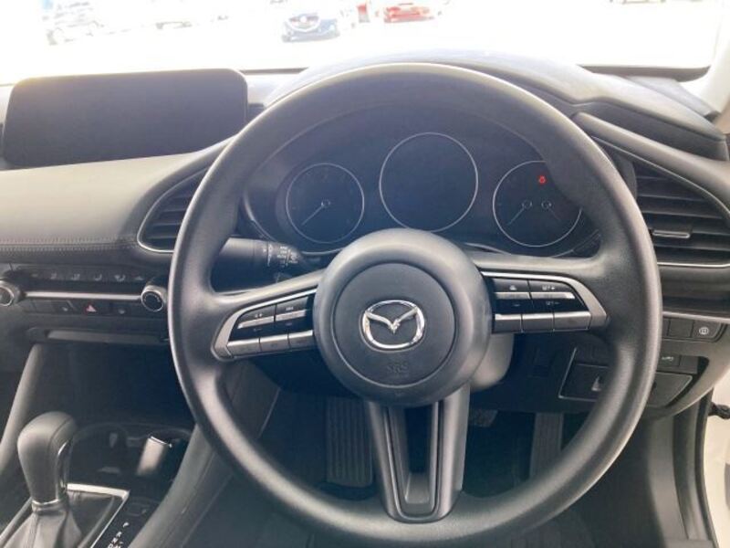 MAZDA3