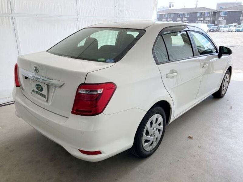 COROLLA AXIO