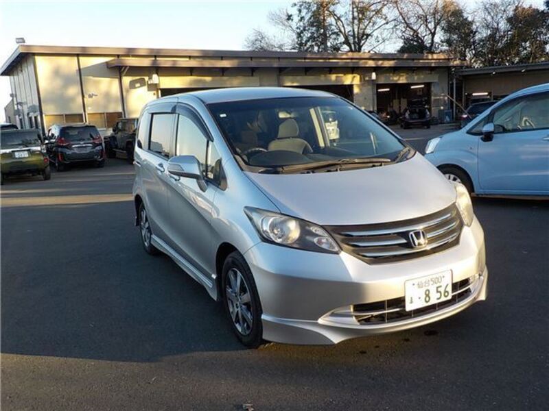HONDA FREED