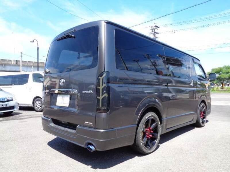 HIACE VAN