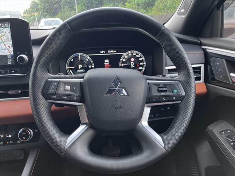 OUTLANDER PHEV