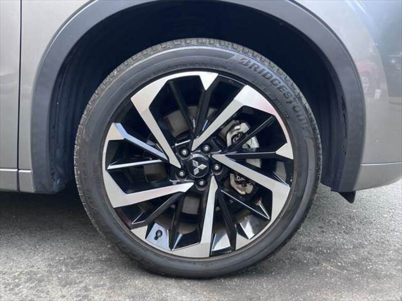 OUTLANDER PHEV