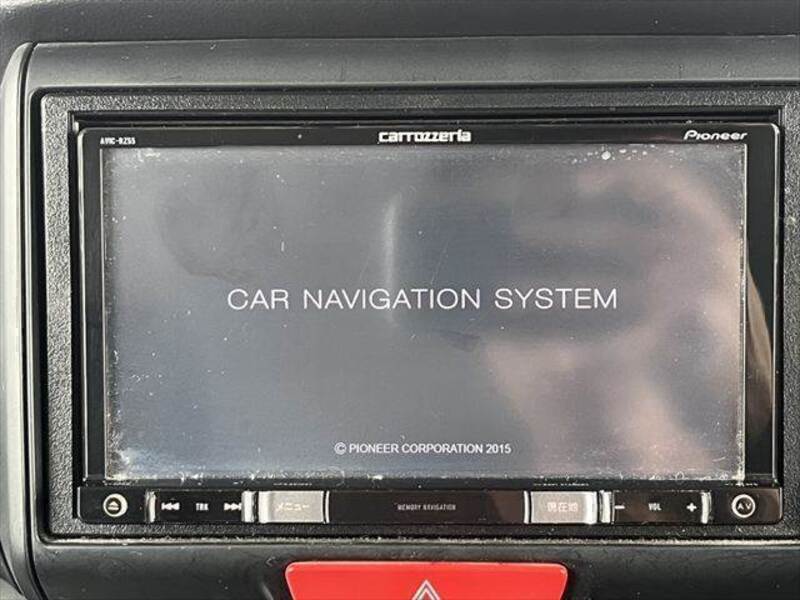 N BOX