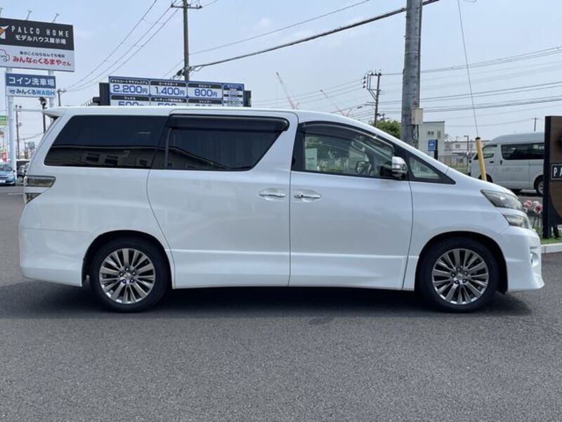 VELLFIRE