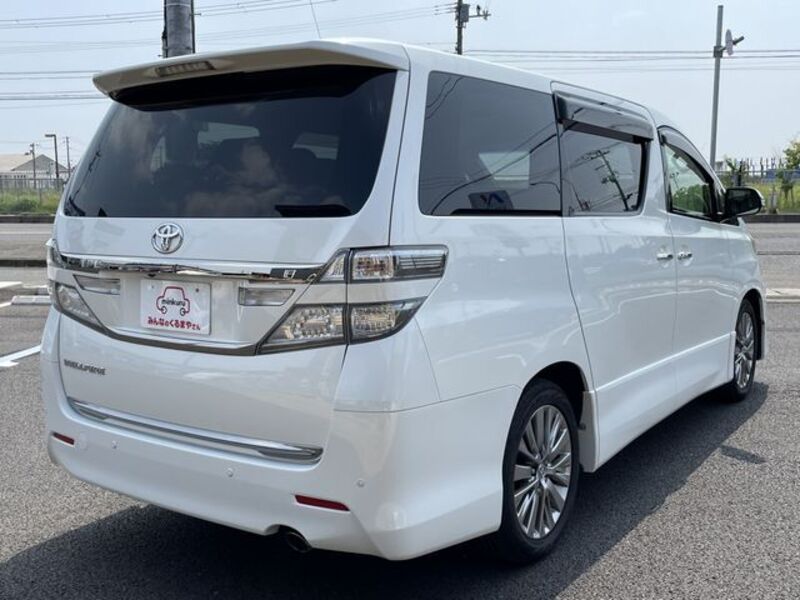 VELLFIRE