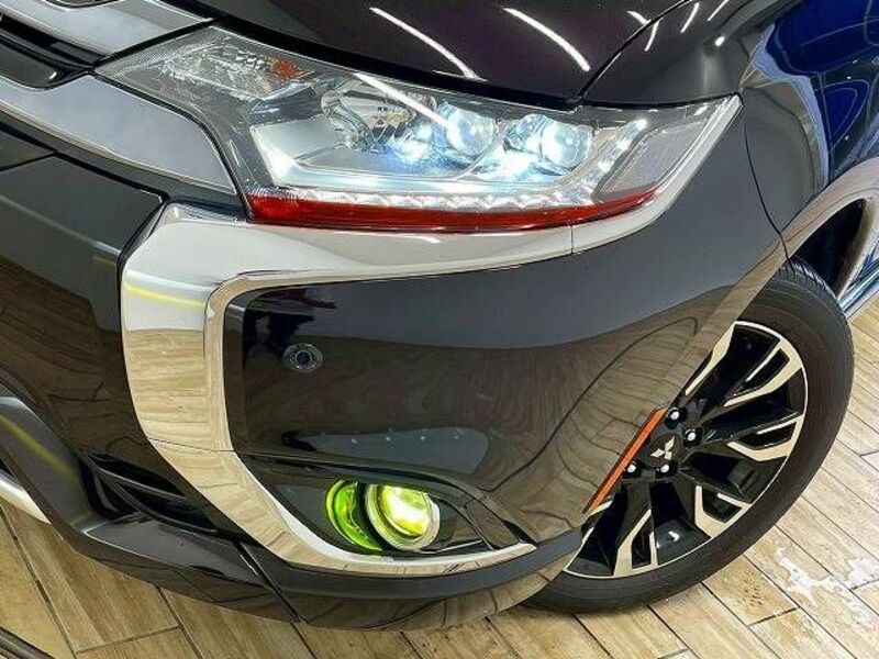 OUTLANDER PHEV