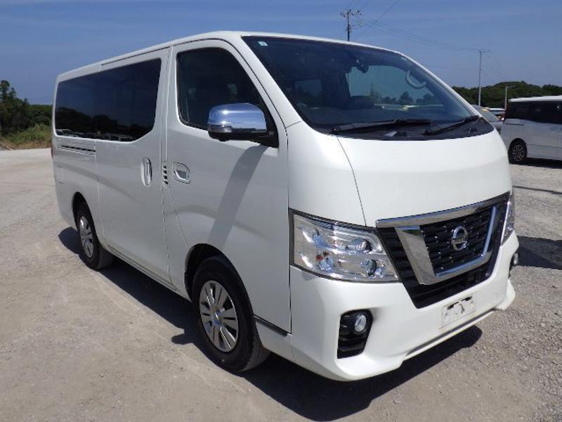 NV350 CARAVAN-0