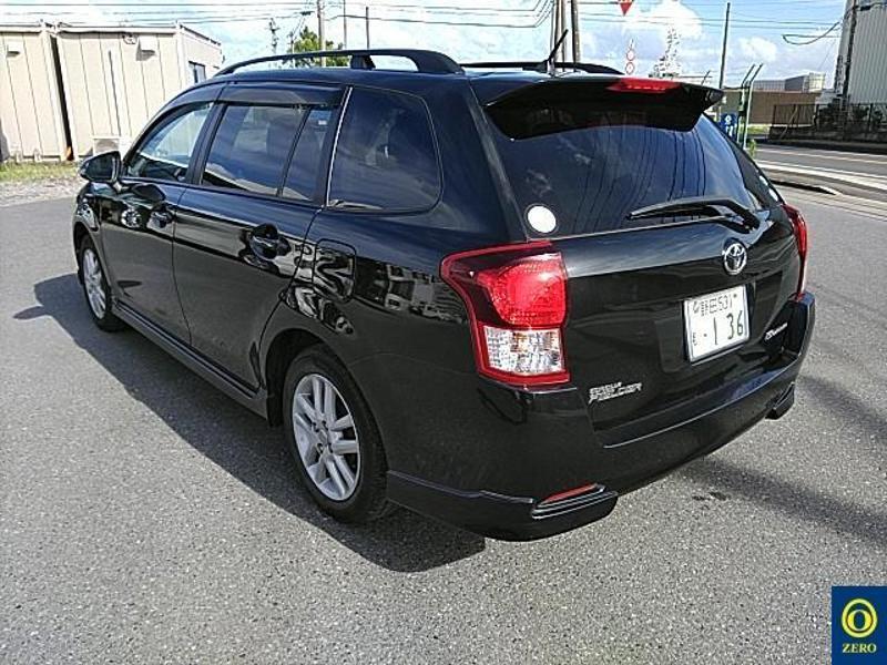 COROLLA FIELDER