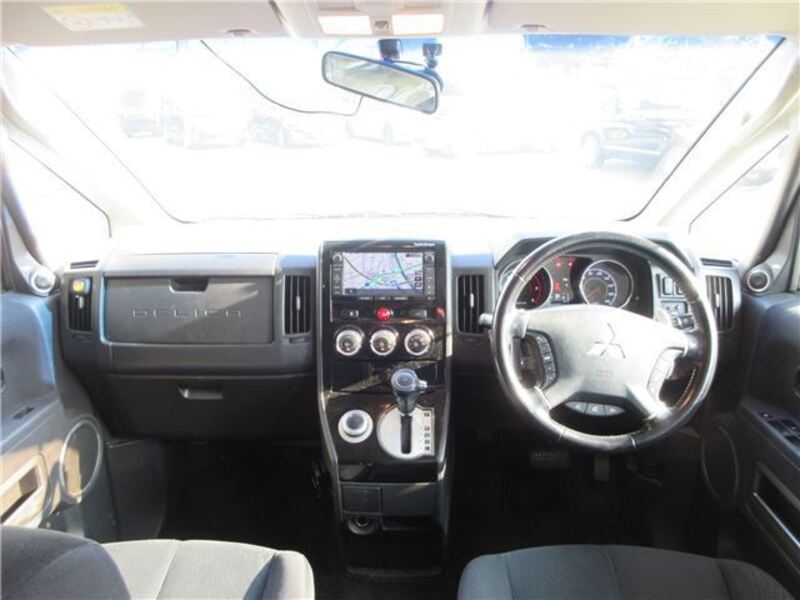 DELICA D5