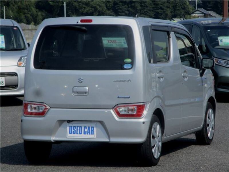 WAGON R