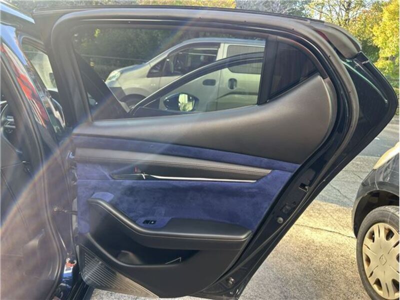 MAZDA3