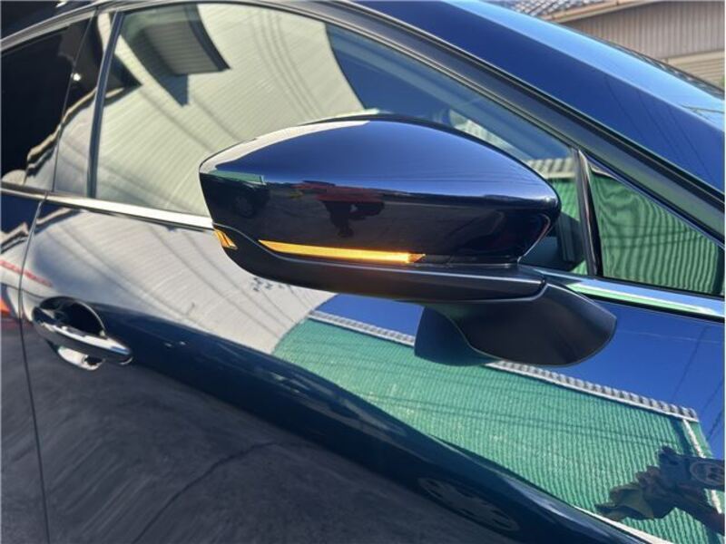 MAZDA3