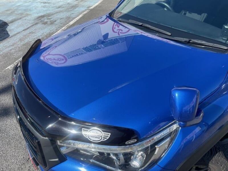 HILUX