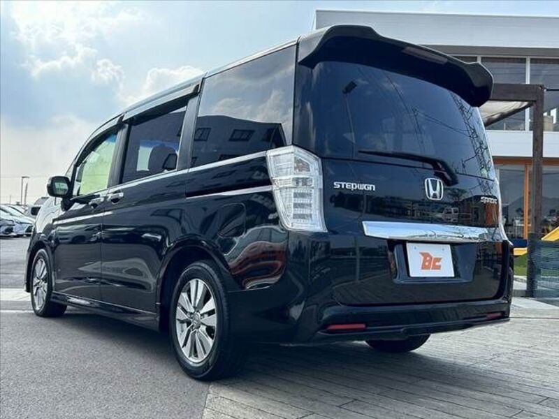 STEPWAGON SPADA