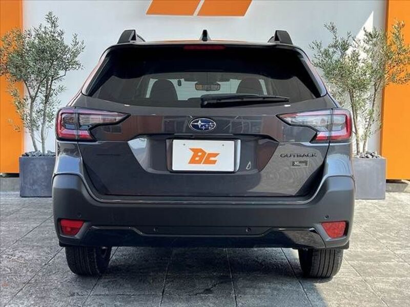 LEGACY OUTBACK