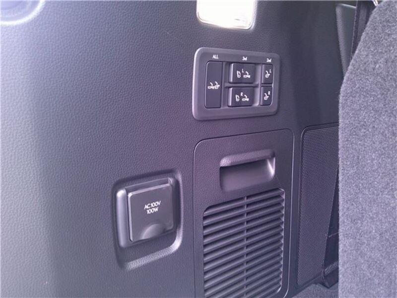 LX