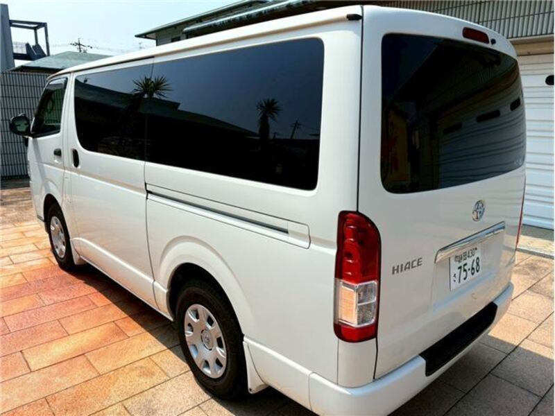 HIACE