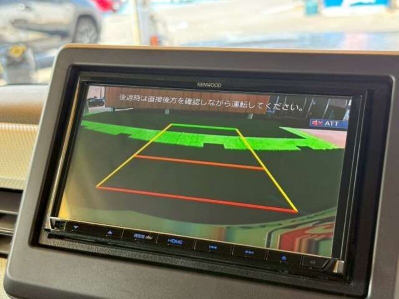 N BOX