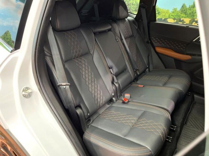OUTLANDER PHEV