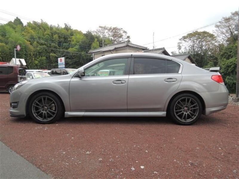 LEGACY B4