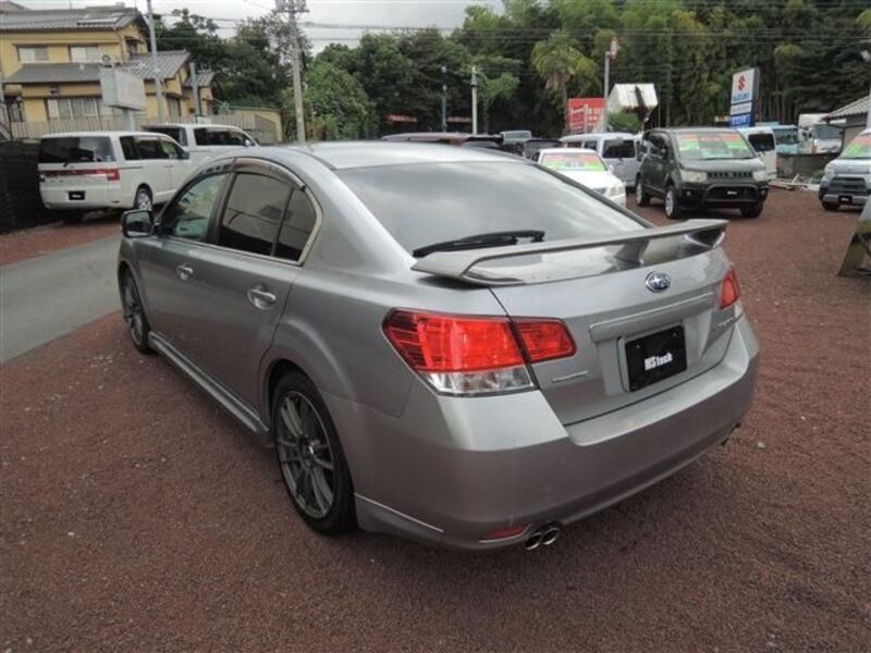 LEGACY B4