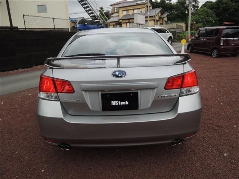 LEGACY B4