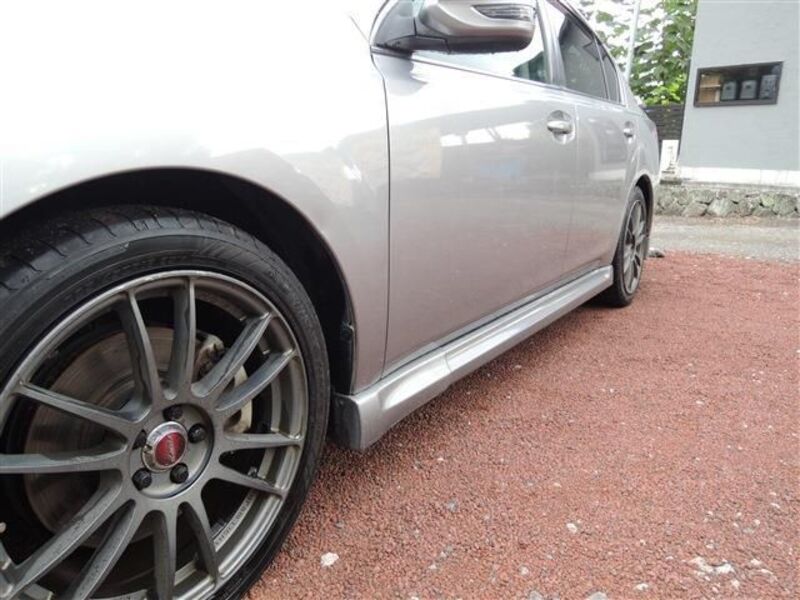 LEGACY B4