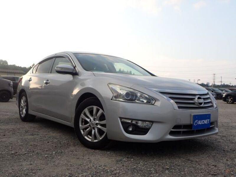 NISSAN TEANA