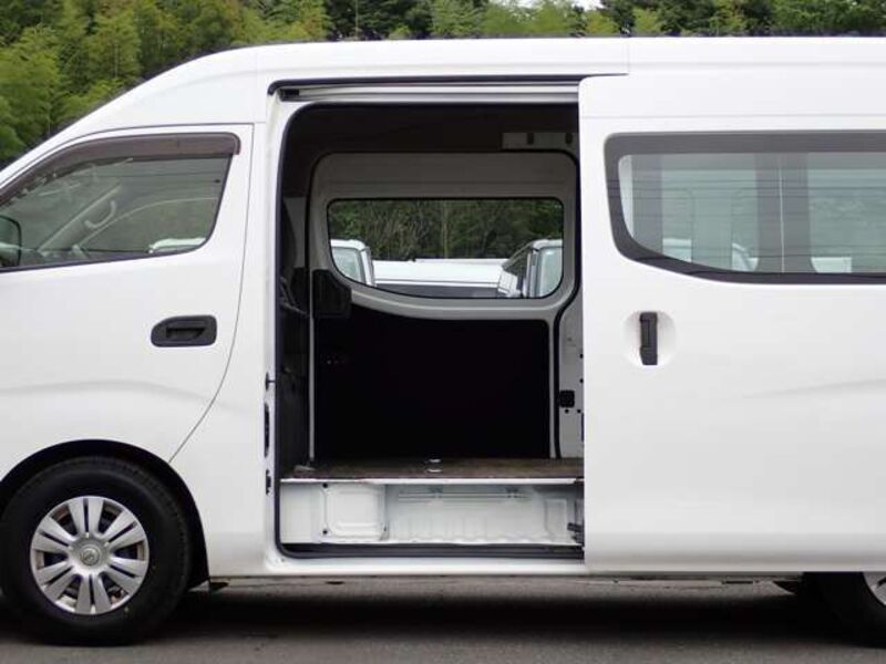 NV350 CARAVAN