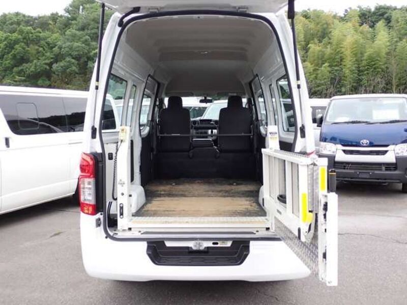 NV350 CARAVAN