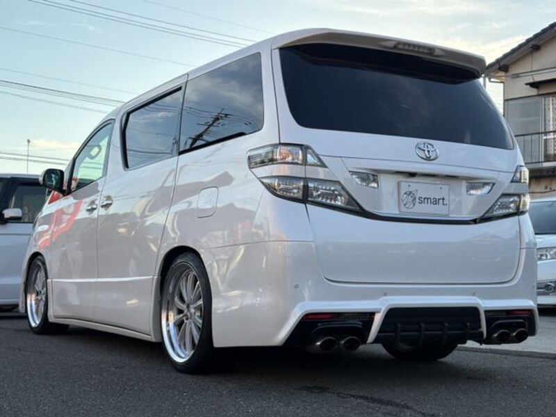 VELLFIRE